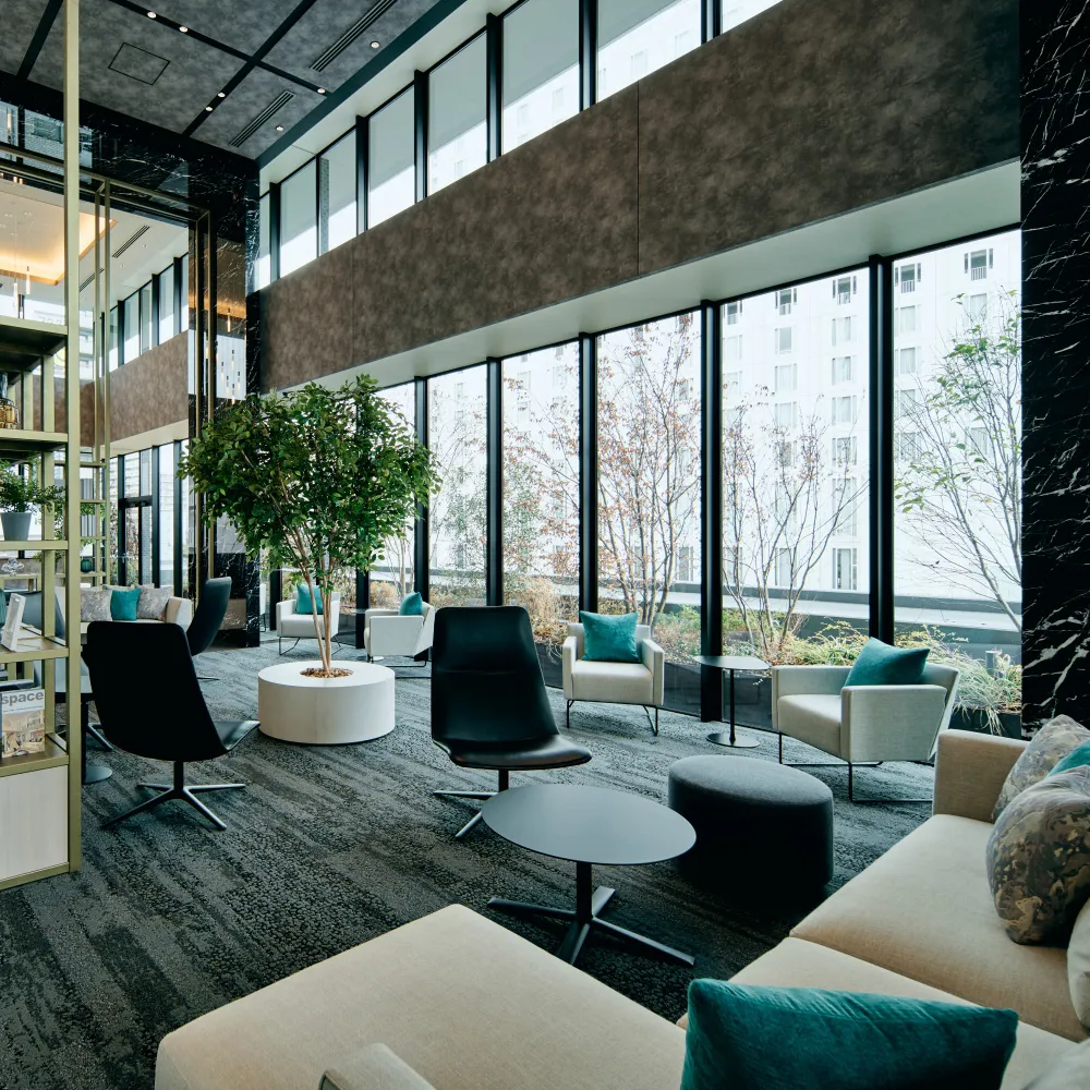 COWORKING SPACE & LOUNGE